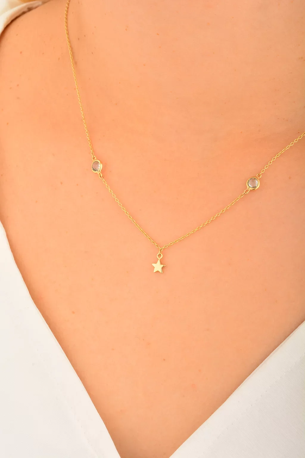 Cebeci 14 Ayar Yıldızlı Altın Kolye