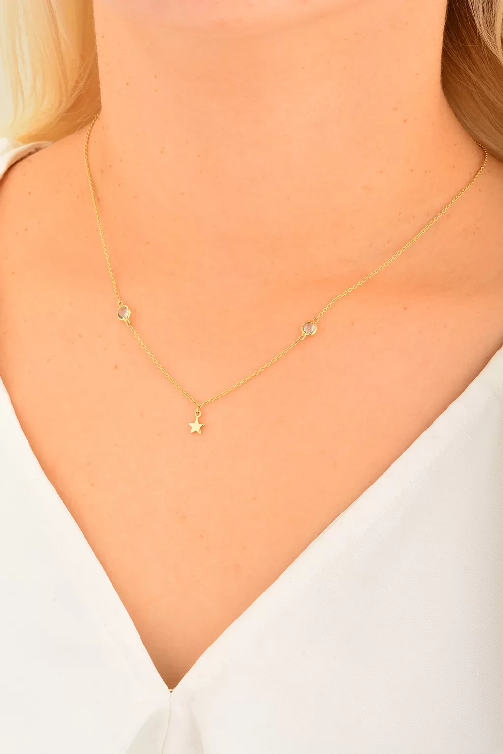 Cebeci 14 Ayar Yıldızlı Altın Kolye