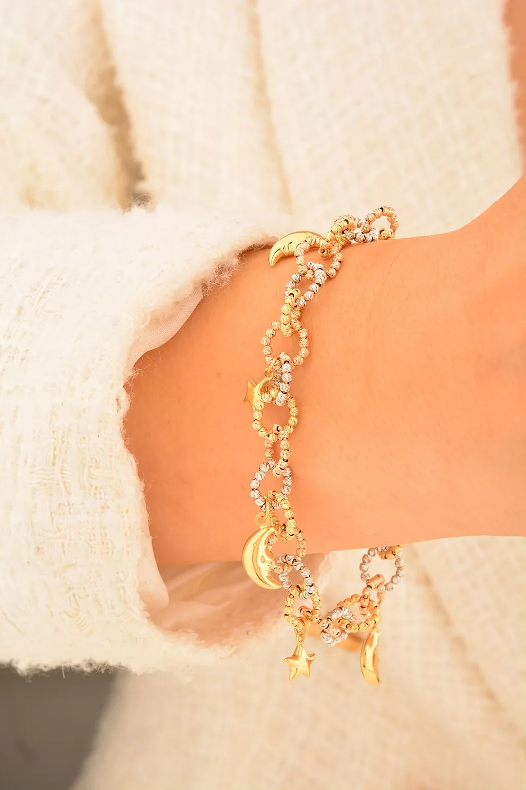 Cebeci 14 Ayar Yıldızlı Altın Şans Bilekliği