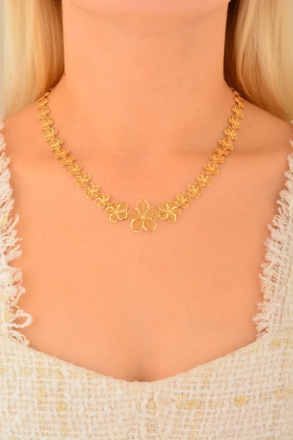 Cebeci 22 Ayar Çiçek Altın Kolye