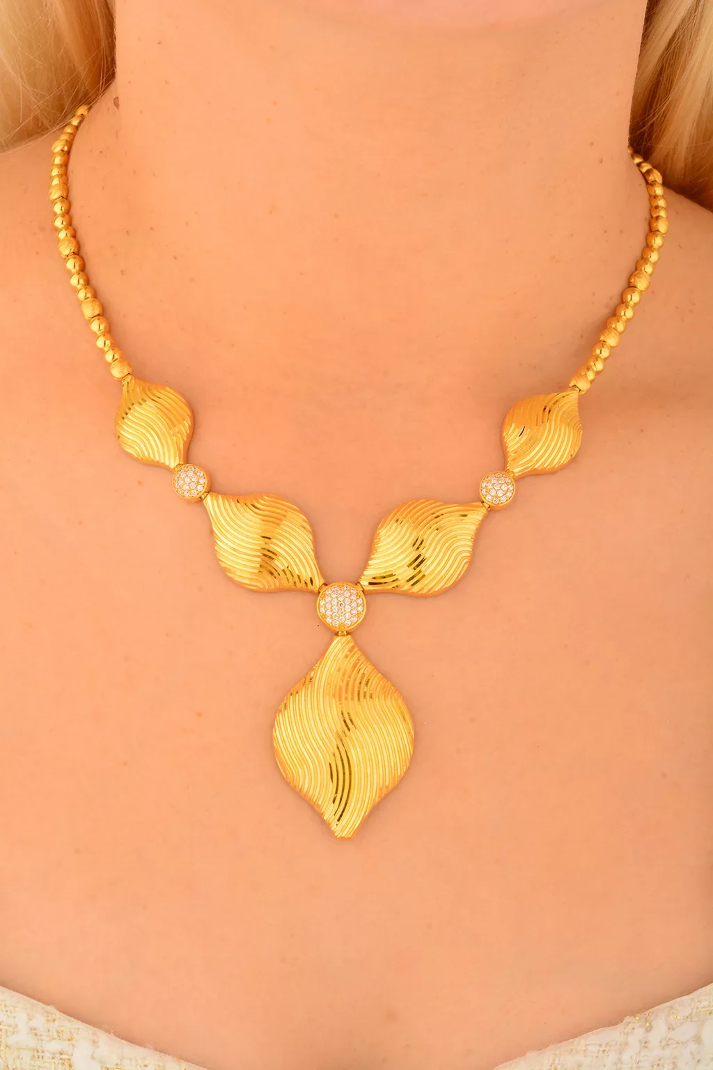 Cebeci 22 Ayar Deniz Kabuğu Altın Kolye