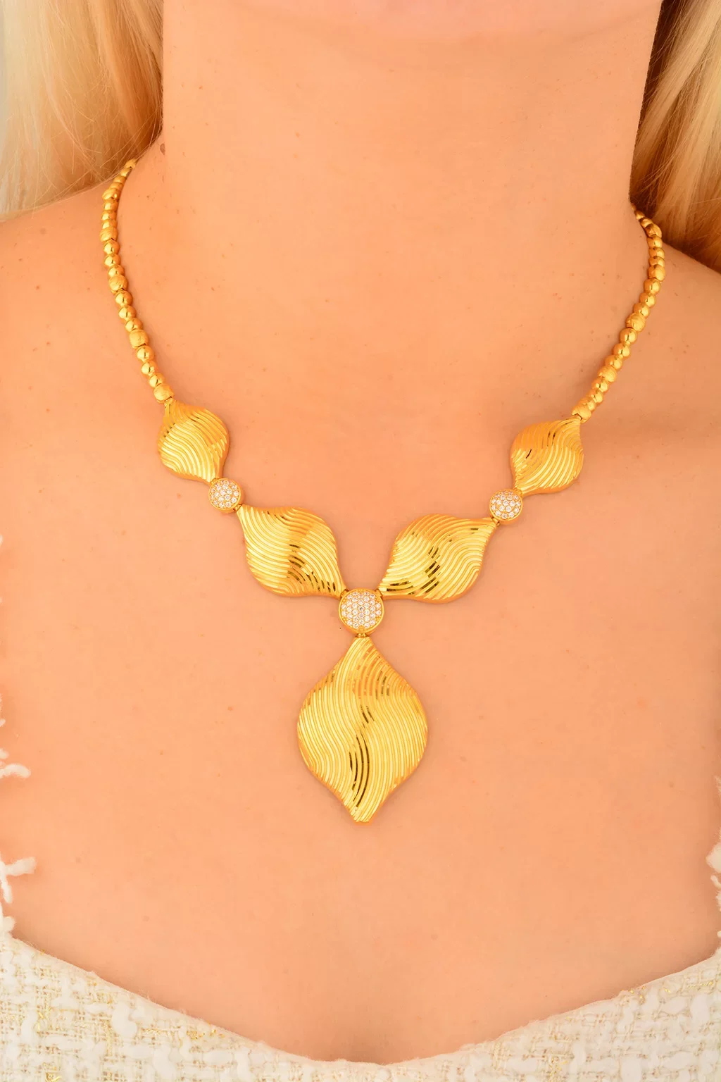 Cebeci 22 Ayar Deniz Kabuğu Altın Kolye