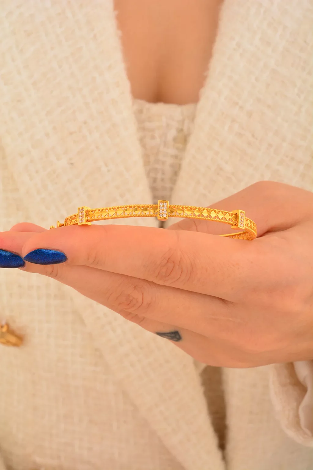 Cebeci 22 Ayar Kemer Kelepçe Altın Bilezik