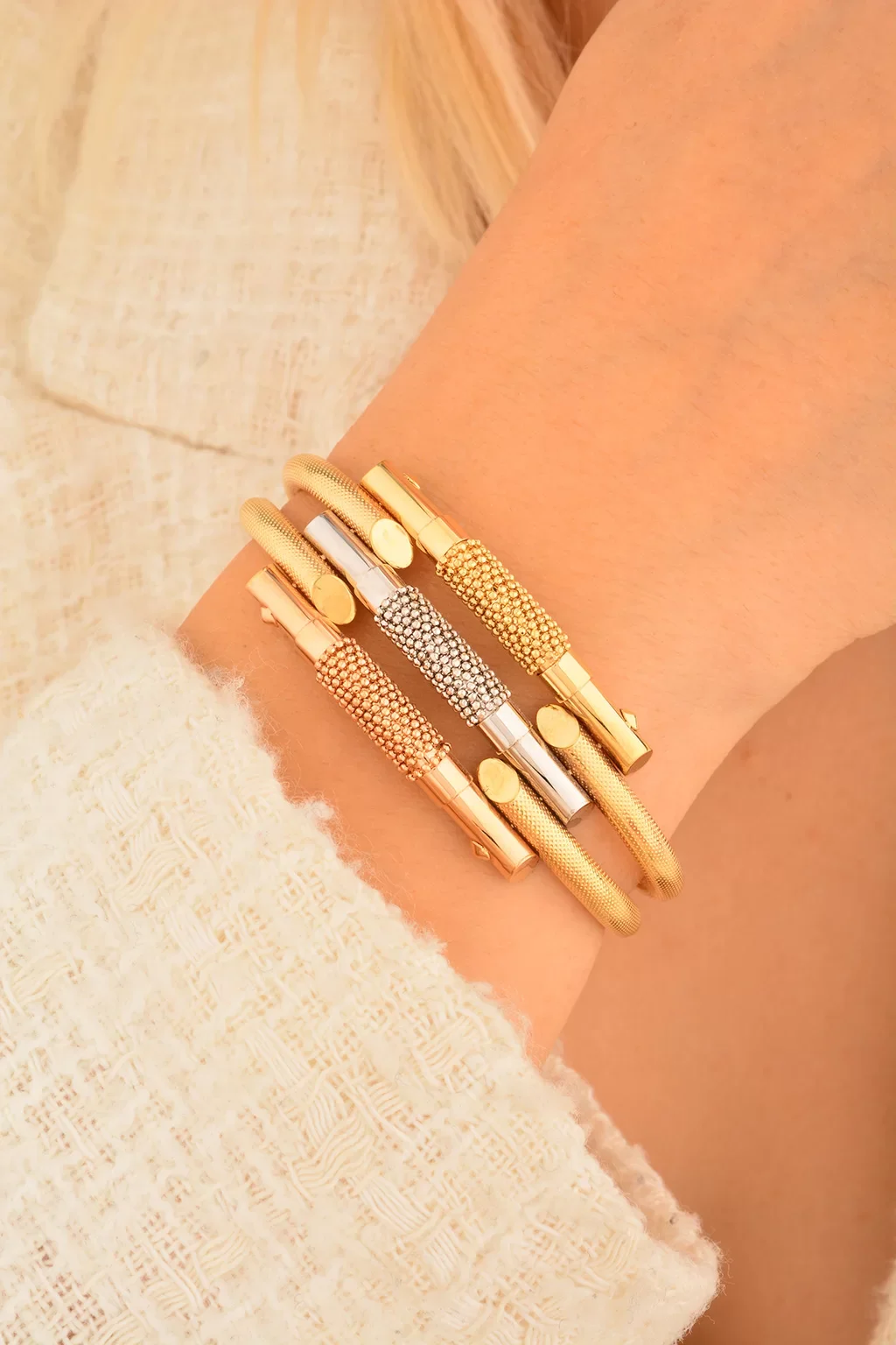 Cebeci Kaburga Kelepçe Altın Bilezik