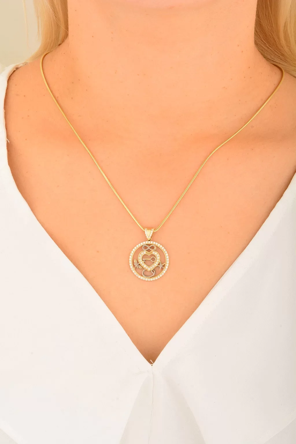 Cebeci 14 Ayar Kalpli Şans Kolye Ucu