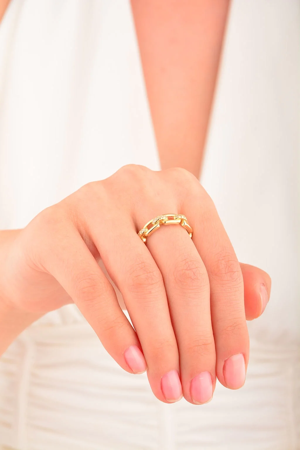 Cebeci 14 Ayar Taşlı Altın Zincir Yüzük