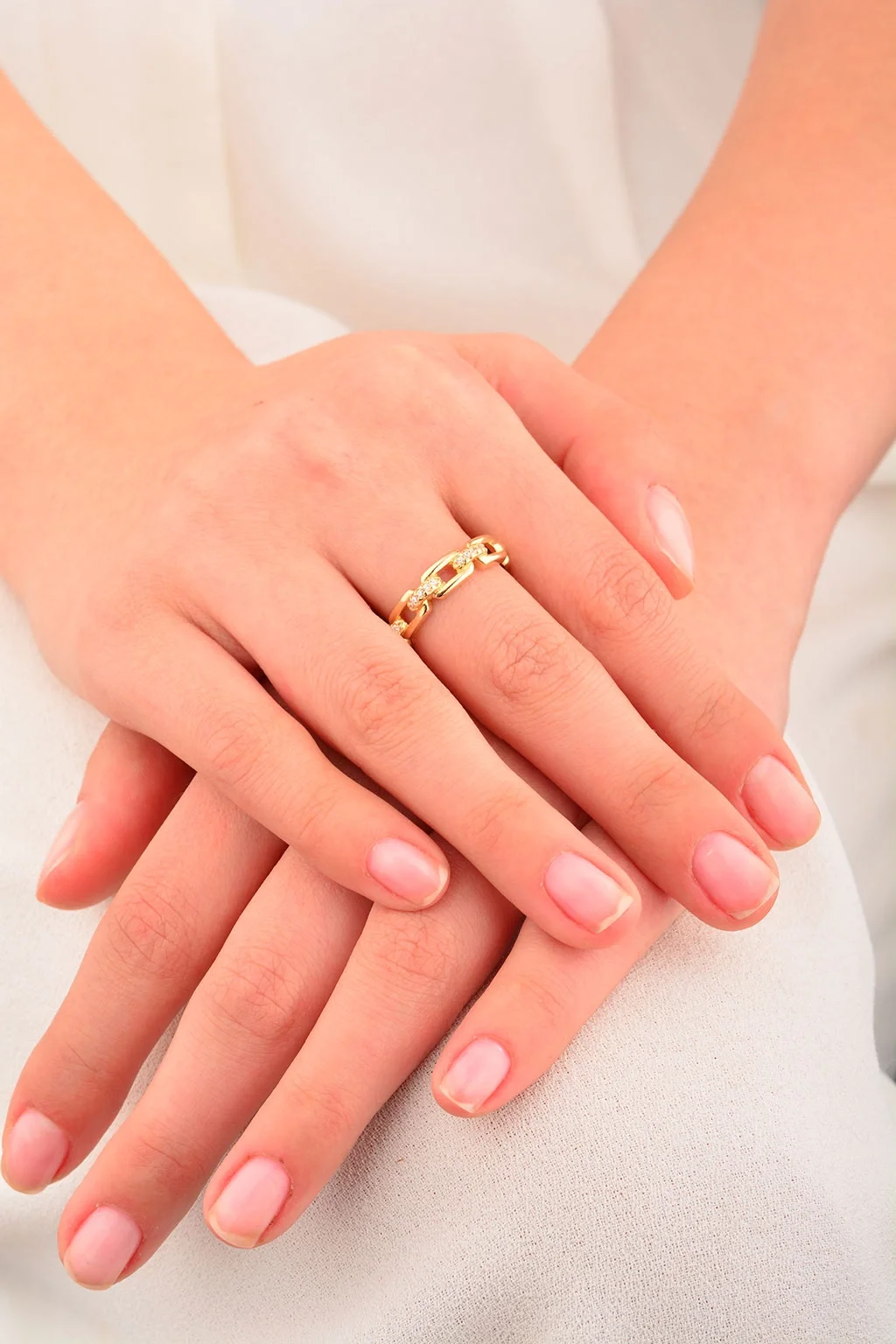 Cebeci 14 Ayar Taşlı Altın Zincir Yüzük