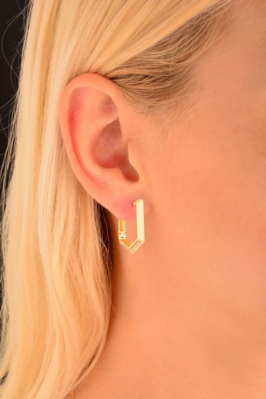 Cebeci 14 Ayar Altın Taşlı Küpe