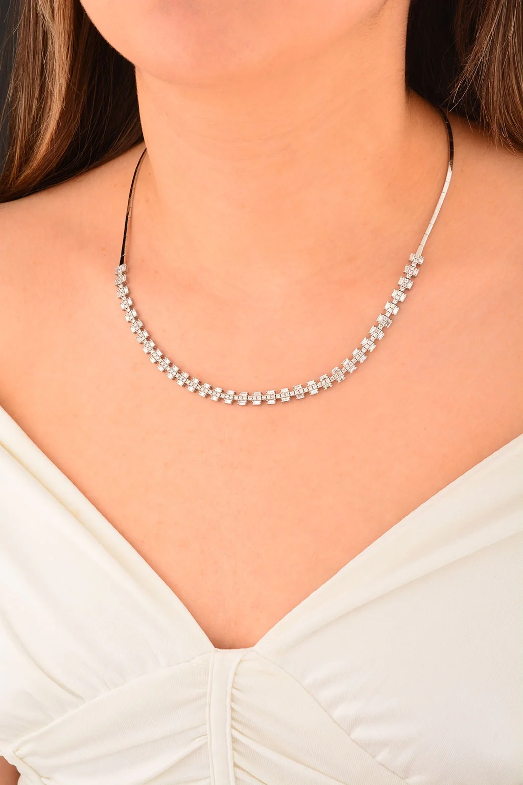 Cebeci 14 Ayar Kare Taşlı Altın Gerdanlık