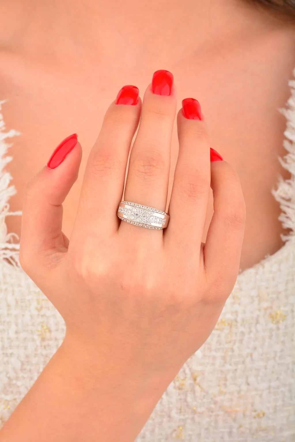 Cebeci 14 Ayar Beyaz Altın Fantazi Yüzük