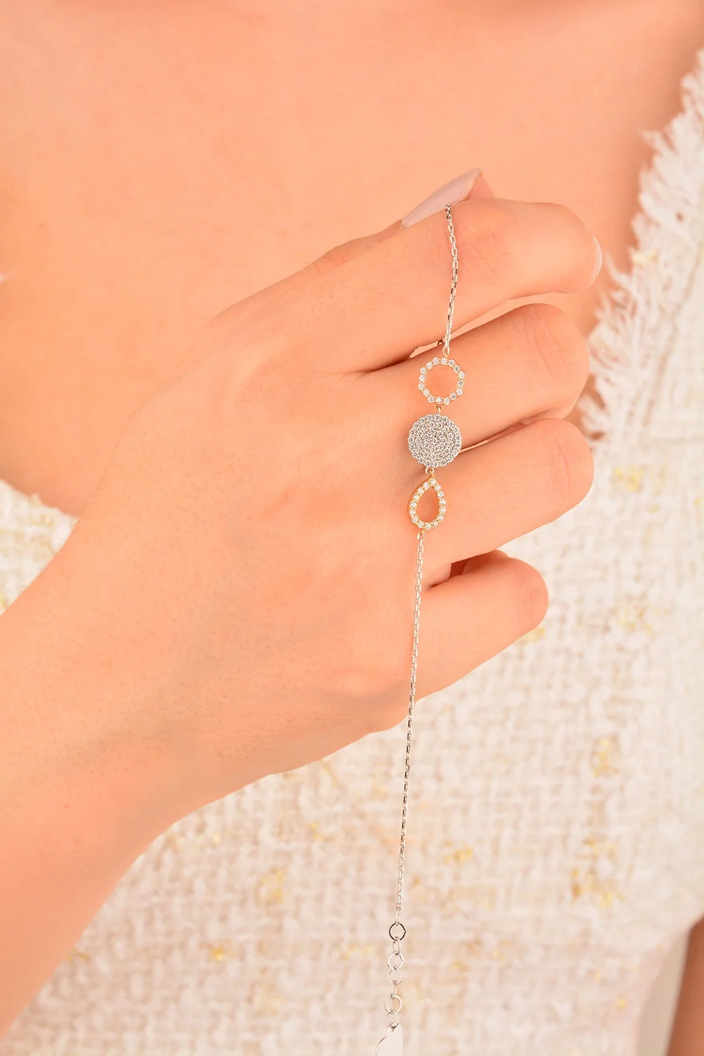 Cebeci 14 Ayar Taşlı Çerçeveli Mini Altın Bileklik