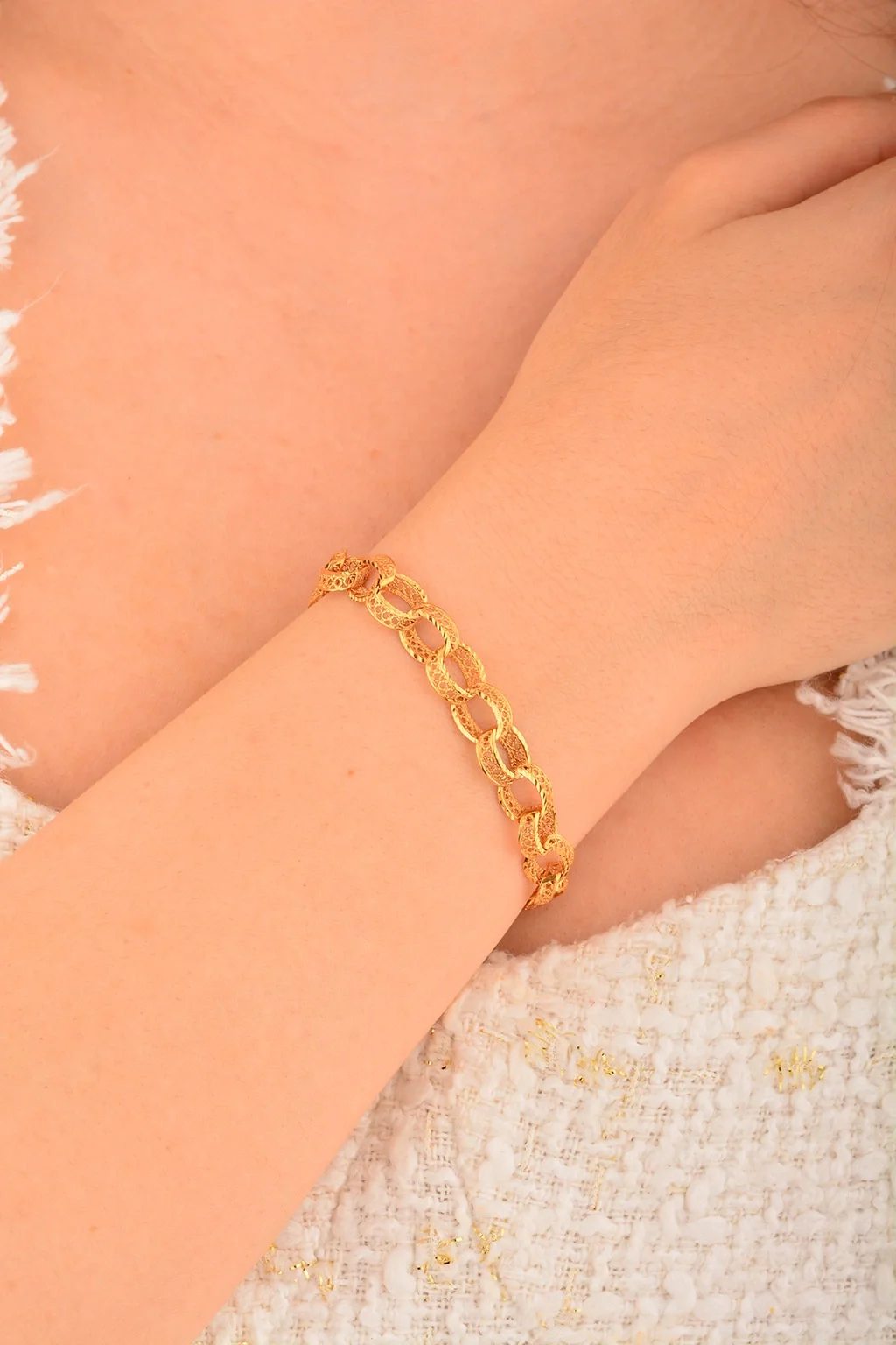 Cebeci 22 Ayar Halkalı İşlemeli Altın Bileklik