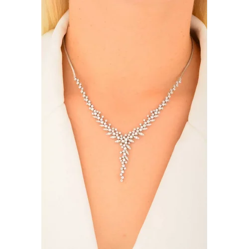 Cebeci 14 Ayar Altın Taşlı Yapraklı Gerdanlık