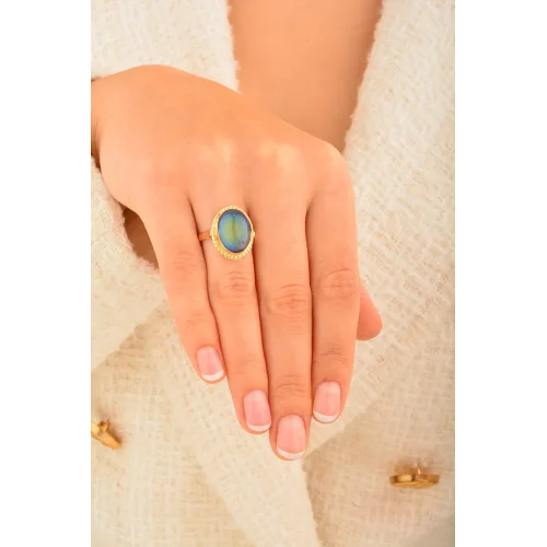 Cebeci 14 Ayar Renkli Taşlı Altın Yüzük