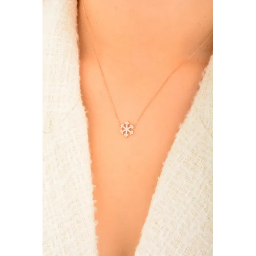 Cebeci 14 Ayar Rose Kar Tanesi Altın Kolye