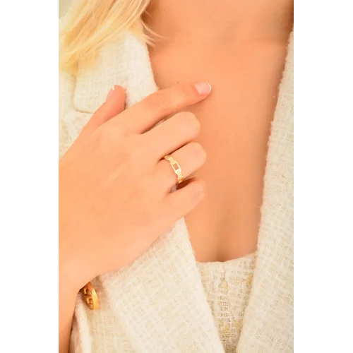 Cebeci 14 Ayar Taşlı Altın Yüzük