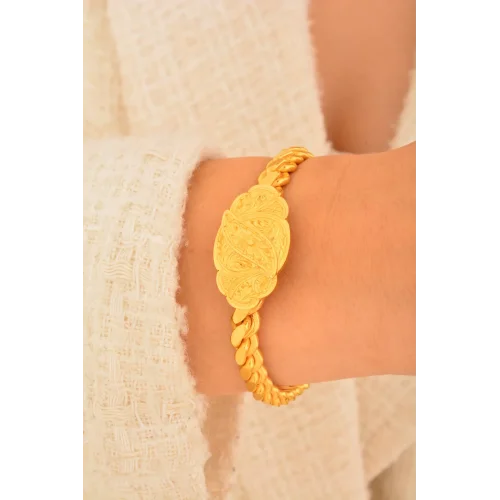 Cebeci 22 Ayar İşleme Tokalı Altın Bilezik