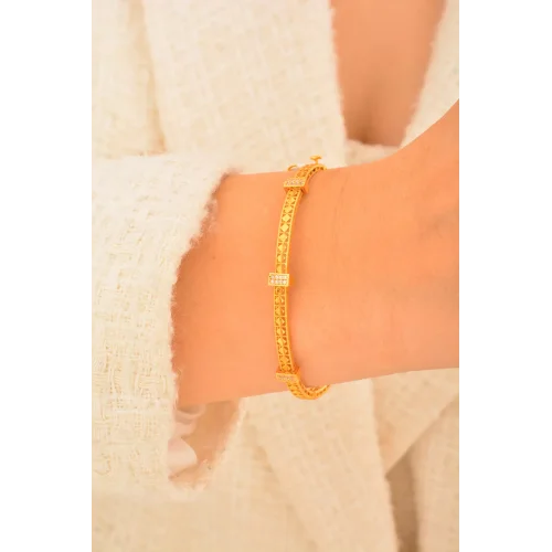 Cebeci 22 Ayar Kemer Kelepçe Altın Bilezik