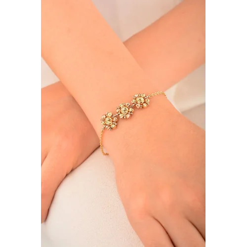 Cebeci 14 Ayar Dorika Çiçekli Altın Bileklik