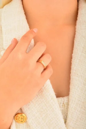 Cebeci 14 Ayar Taşlı Altın Yüzük