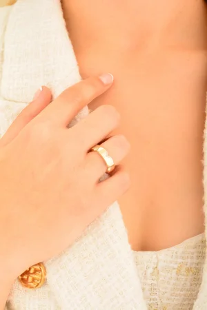 Cebeci 14 Ayar Taşlı Altın Yüzük