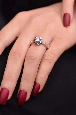 Cebeci 14 Ayar Taşlı Tektaş Altın Yüzük