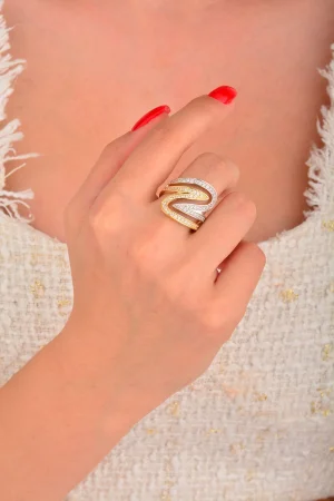 Cebeci 14 Ayar Taşlı Dalgalı Altın Yüzük