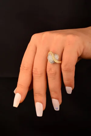 Taşlı Altın Yüzük