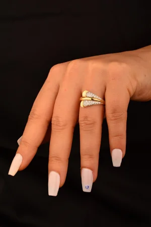 Taşlı Fantazi Altın Yüzük