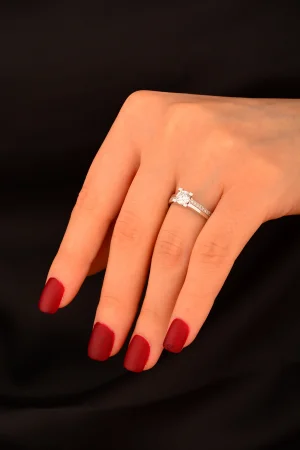 Tek Taş Altın Yüzük