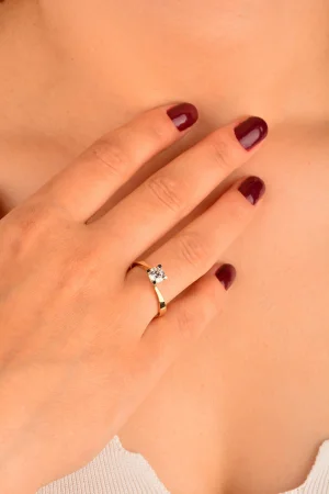 Cebeci 14 Ayar Tek Taşlı Altın Yüzük