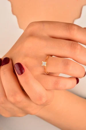 Cebeci 14 Ayar Tek Taşlı Altın Yüzük