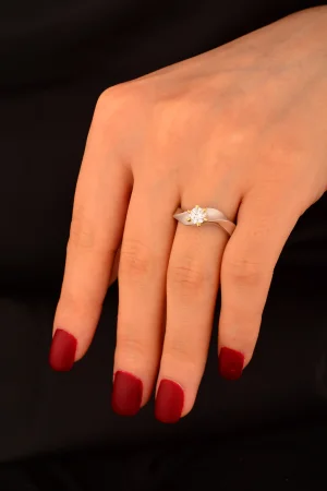 Tek Taş Altın Yüzük