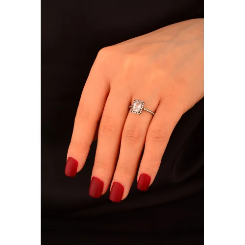 Baget Taş Rose Altın Yüzük