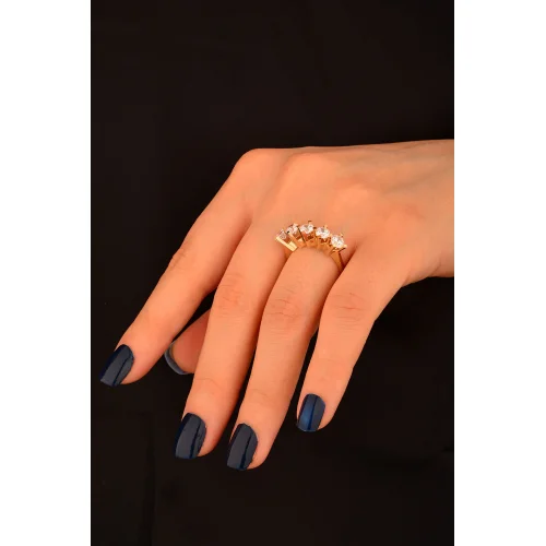 Cebeci 14 Ayar Beştaş Altın Yüzük