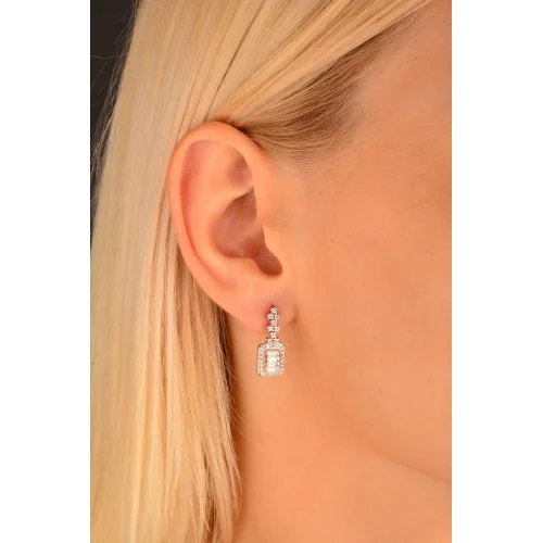 Cebeci 14 Ayar Beyaz Altın Baget Küpe