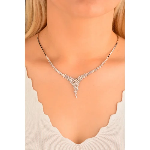 Cebeci 14 Ayar Taşlı Altın Gerdanlık