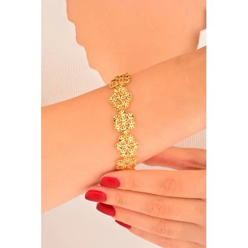 Cebeci 22 Ayar İşlemeli Çiçekli Altın Bileklik