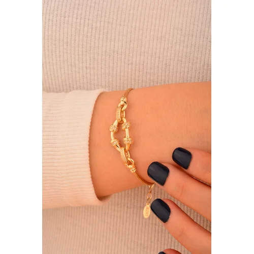 Cebeci 14 Ayar Taşlı Altın Bileklik