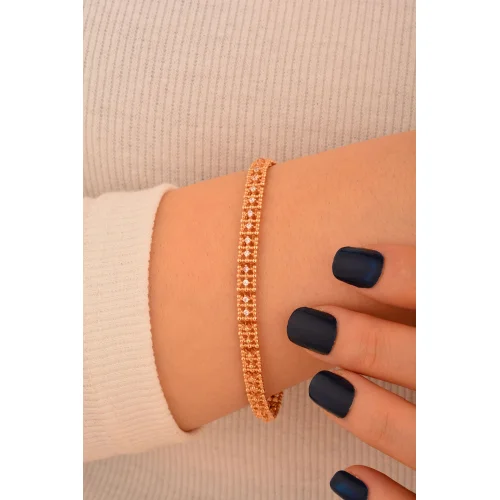 Cebeci 14 Ayar Taşlı Rose Altın Bileklik