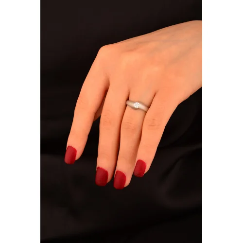 Tek Taş Altın Yüzük