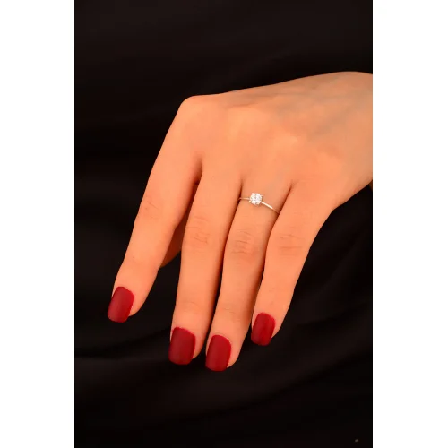 Tek Taş Altın Yüzük