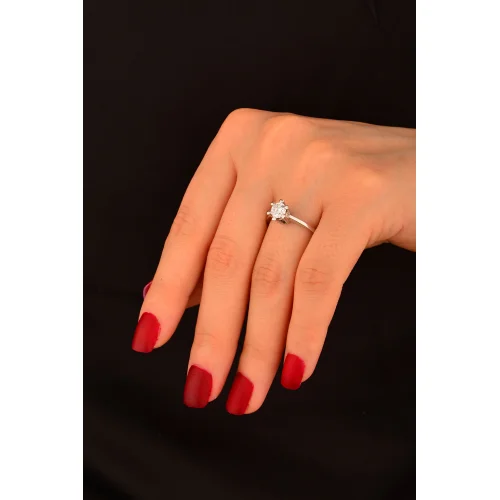 Tek Taş Altın Yüzük