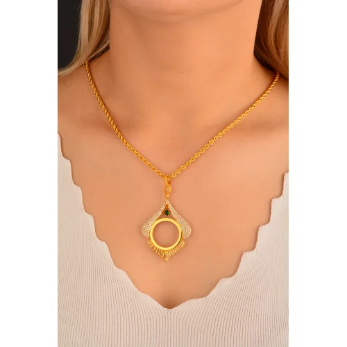 Cebeci 14 Ayar Yeşil Taşlı Çerçeveli Altın Kolye Ucu