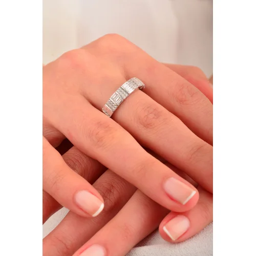 Cebeci 14 Ayar Tek Taşlı Baget Taşlı Altın Yüzük