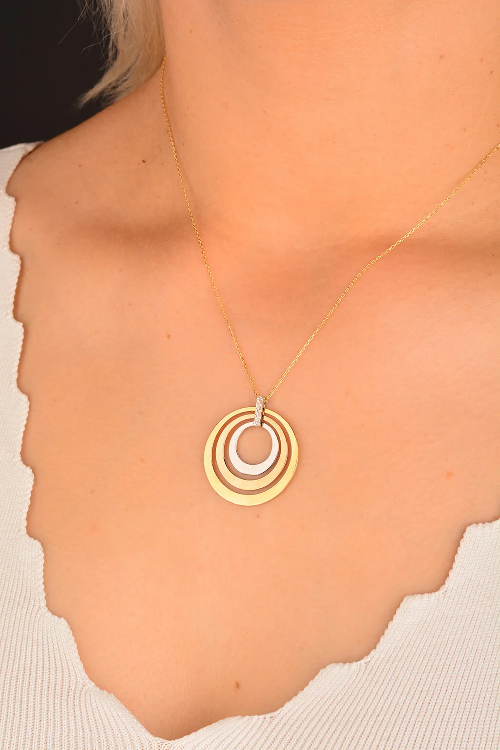 3 Renk İç İçe Daireler Altın Kolye