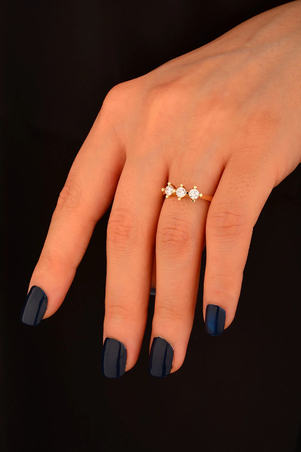 3 Taş Altın Yüzük