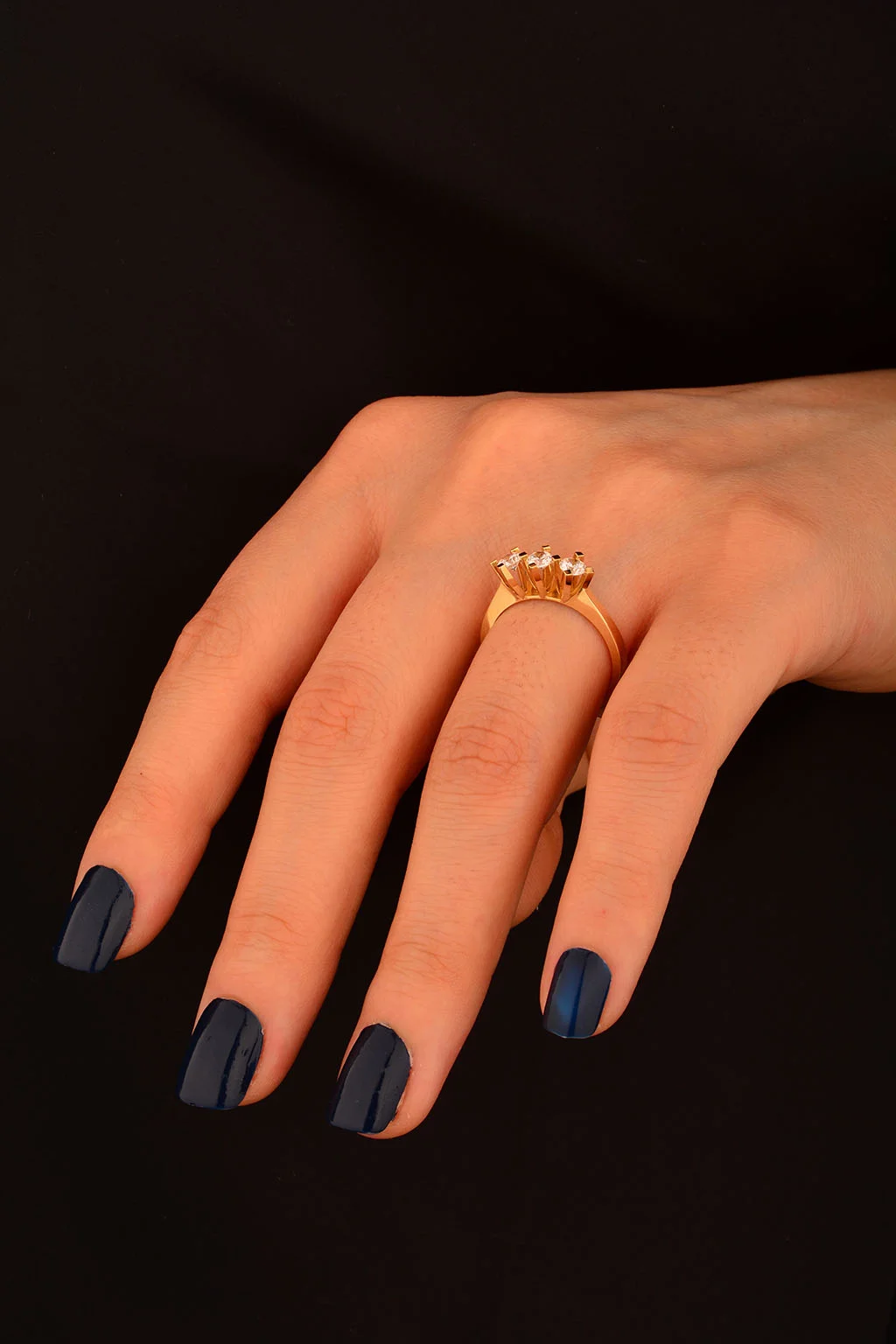 3 Taş Altın Yüzük