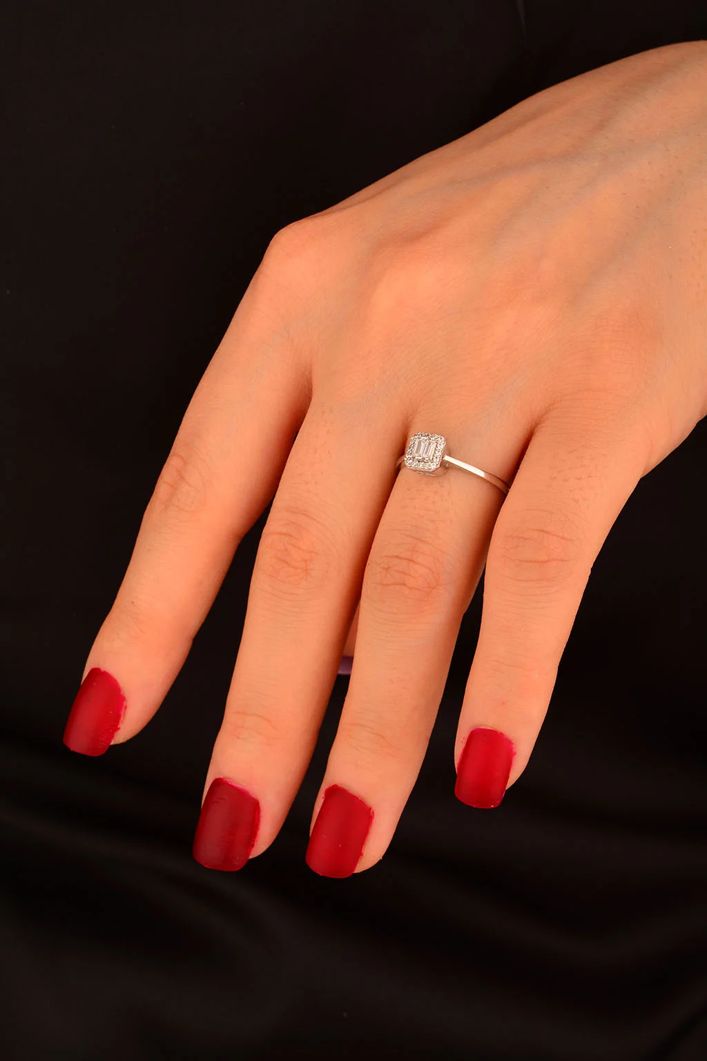 Baget Beyaz Altın Yüzük