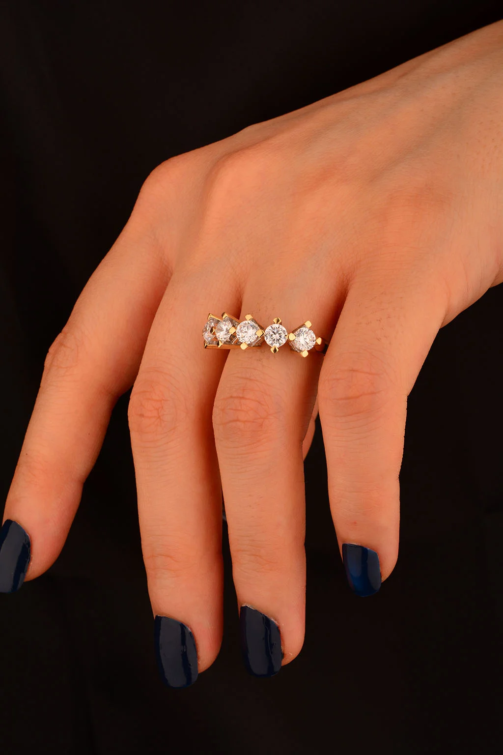 Beş Taş Altın Yüzük